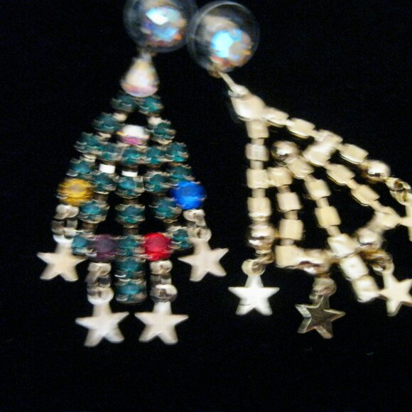 KIRKS FOLLY VERY RARE W/WONDERFUL COLORS/SPARKLES HOLIDAY TREE PIERCED EARRINGS - Picture 5 of 6